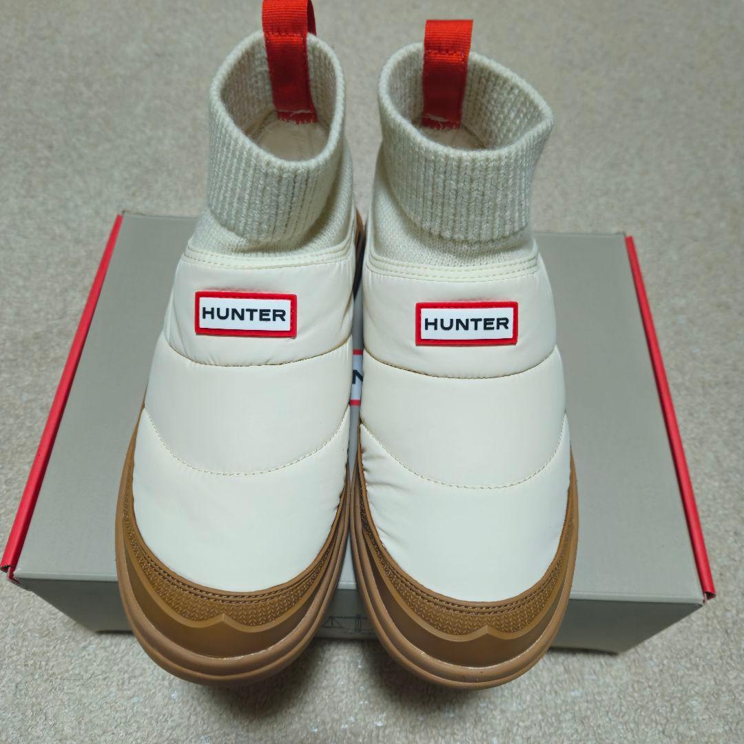 【新品未使用】HUNTER インアウトパッファーニットブーツ HUNTER（ハンター） ブーツ HUNTER IN/OUT イン/アウト カフ ニット