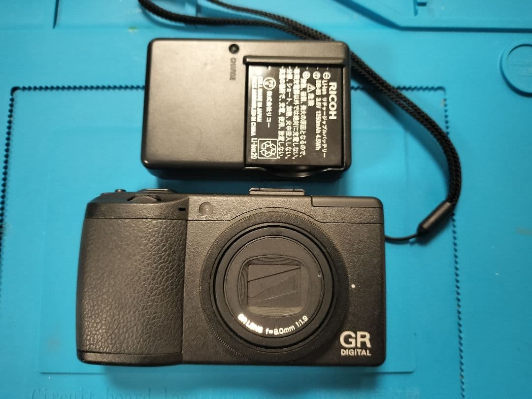 RICOH リコー GR DIGITAL III デジタルカメラ GR DIGITAL III / デジタルカメラ生産終了製品情報 | RICOH IMAGING