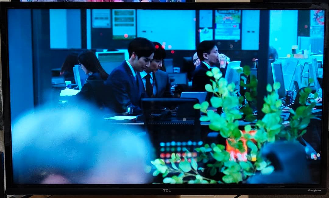 スマートテレビ 32インチ TCL 2022年製 s54h-front.png?t=1696745844518